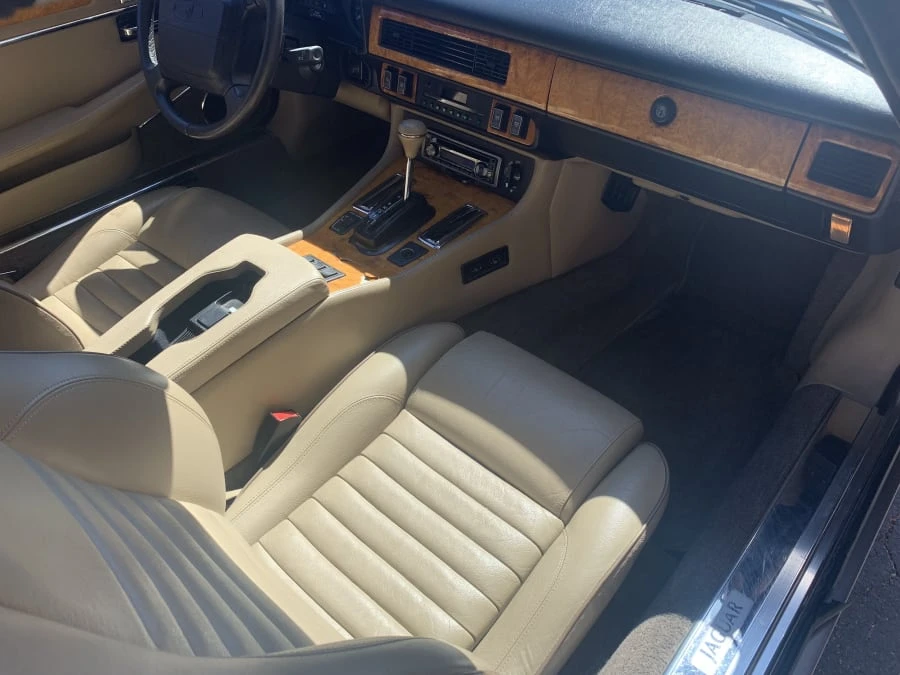 1990 Jaguar XJS Convertible - Image 5 of 7