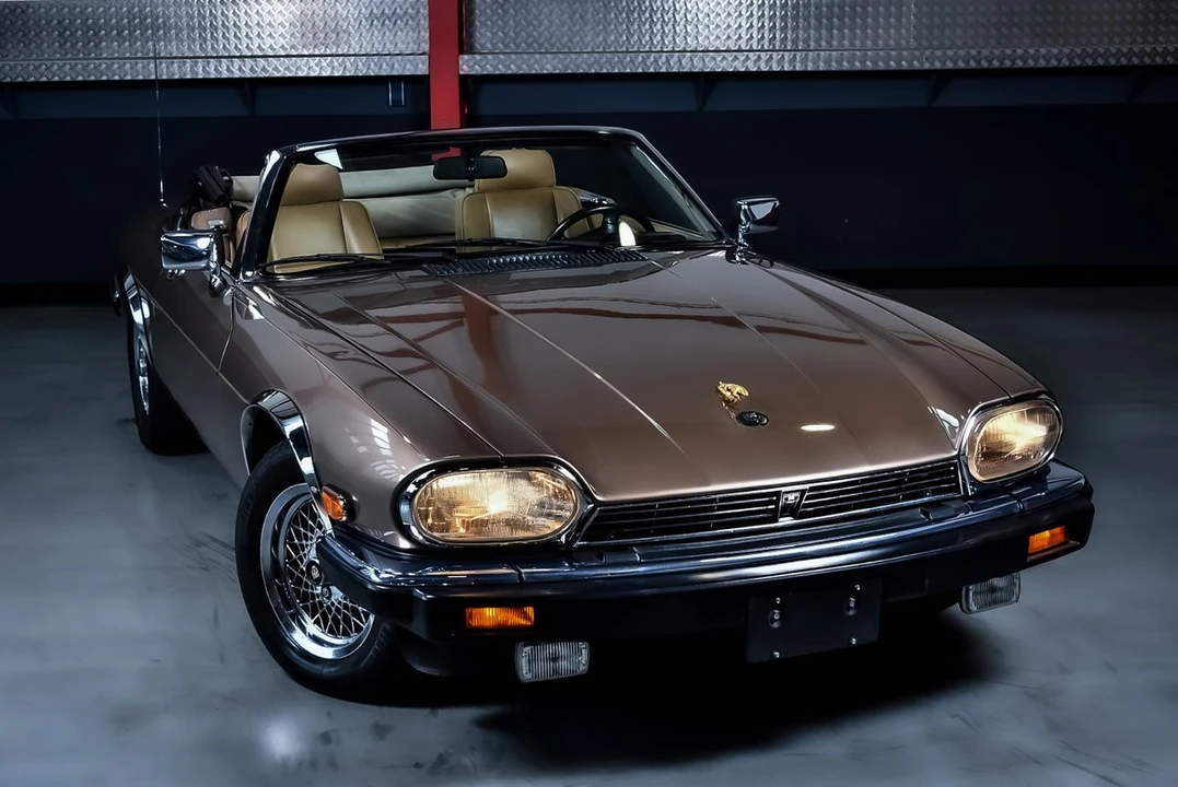 1990 Jaguar XJS Convertible - Image 28 of 30