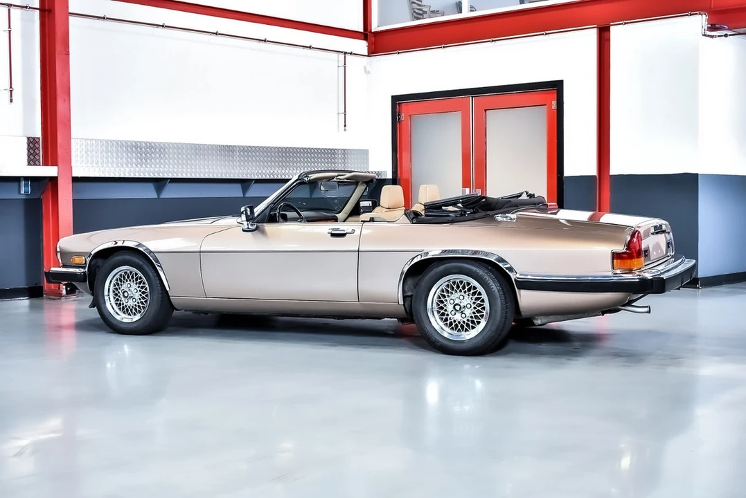 1990 Jaguar XJS Convertible - Image 9 of 30