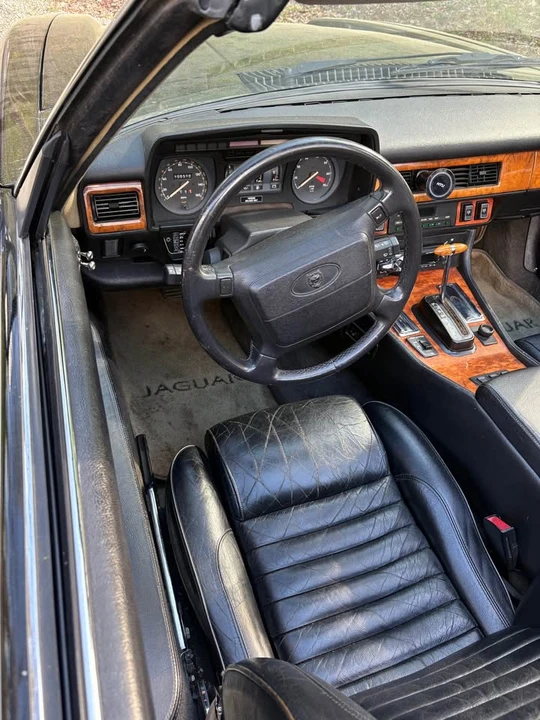 1990 Jaguar XJS Convertible - Image 8 of 17