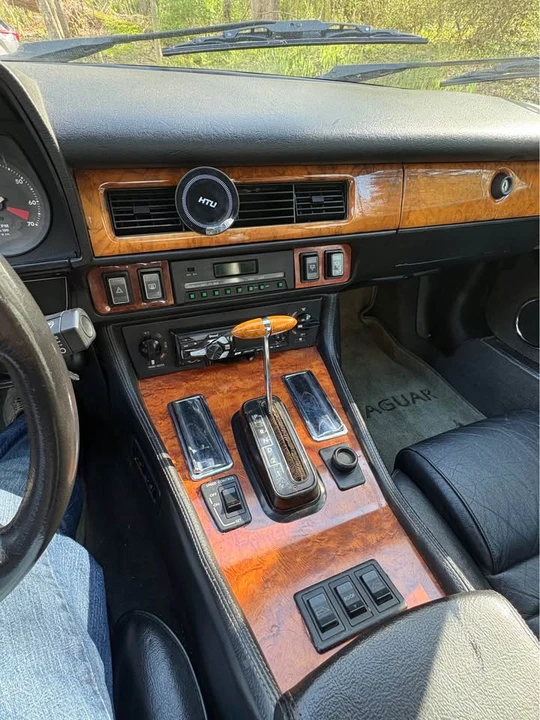 1990 Jaguar XJS Convertible - Image 13 of 17