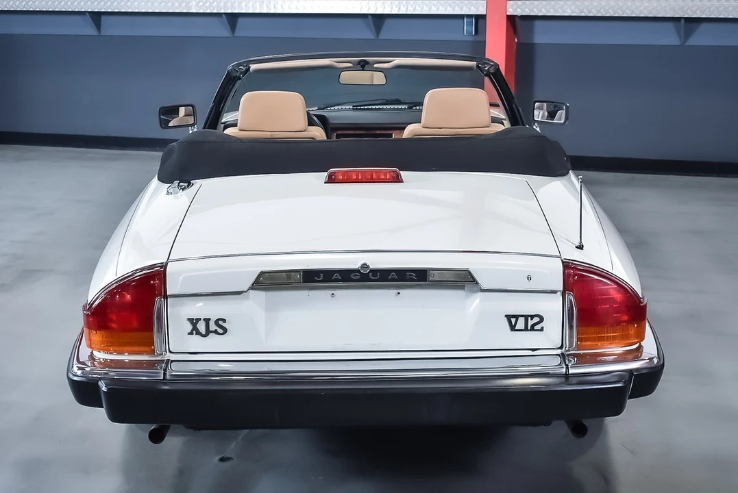 1990 Jaguar XJS Convertible - Image 20 of 30
