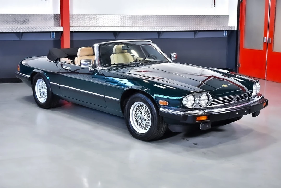 1990 Jaguar XJS Convertible - Image 6 of 31