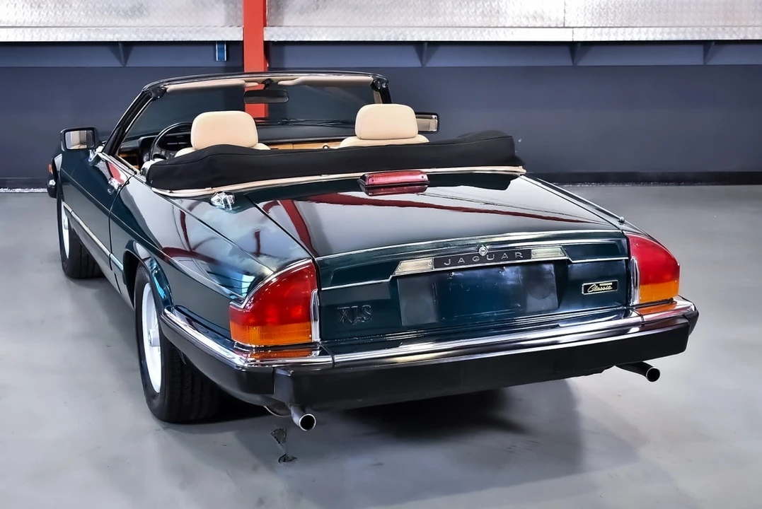 1990 Jaguar XJS Convertible - Image 13 of 31