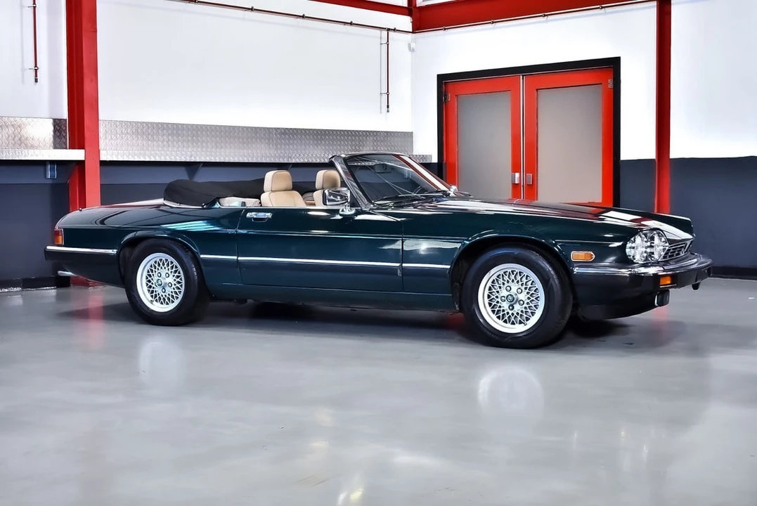 1990 Jaguar XJS Convertible - Image 8 of 31