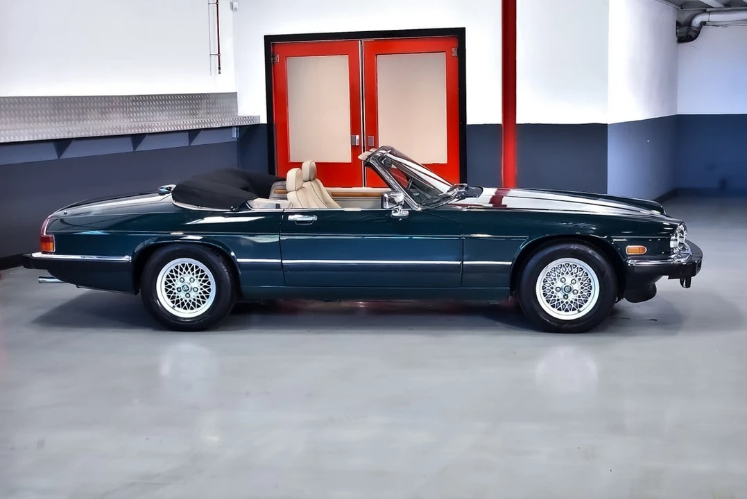 1990 Jaguar XJS Convertible - Image 9 of 31