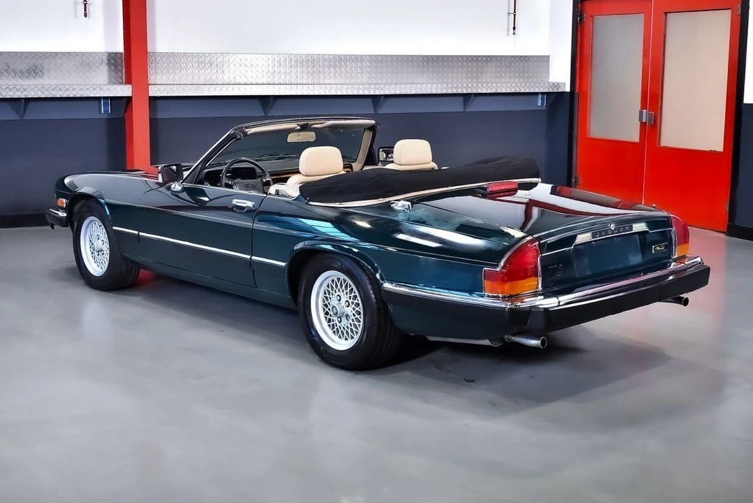 1990 Jaguar XJS Convertible - Image 15 of 31