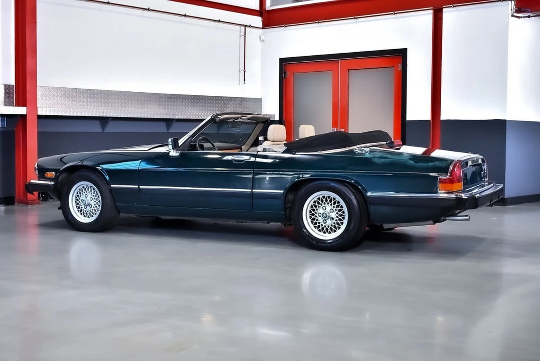 1990 Jaguar XJS Convertible - Image 17 of 31