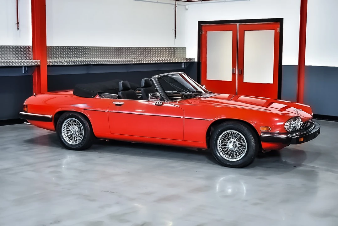 1990 Jaguar XJS Convertible - Image 13 of 30