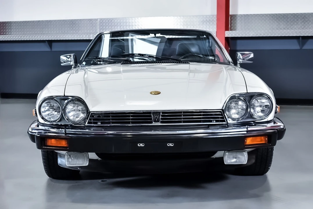 1990 Jaguar XJS Convertible - Image 5 of 30