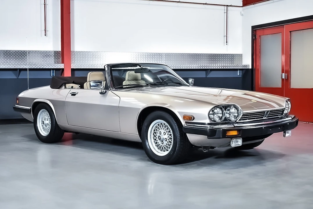 1990 Jaguar XJS Convertible - Image 12 of 30