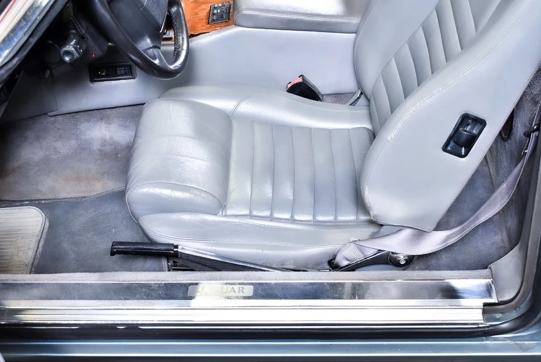 1990 Jaguar XJS Convertible - Image 28 of 30
