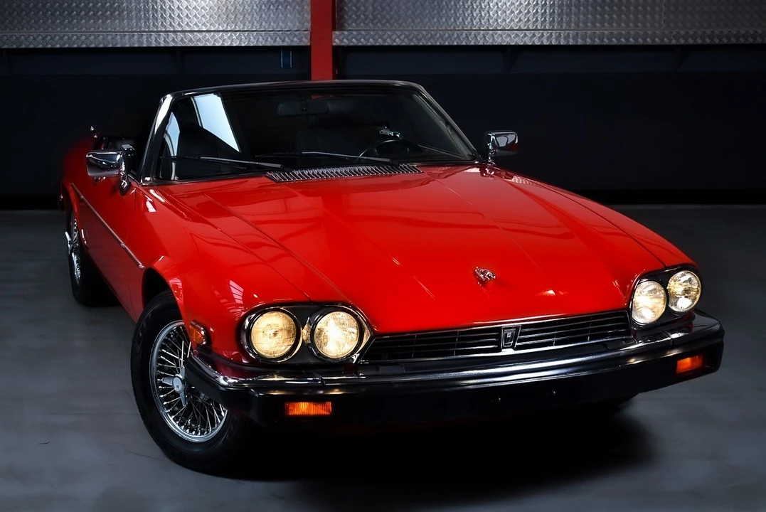 1990 Jaguar XJS Convertible - Image 7 of 30