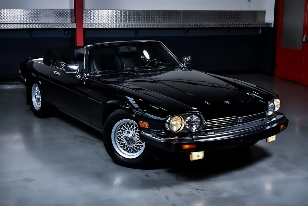 1990 Jaguar XJS Convertible - Image 9 of 30