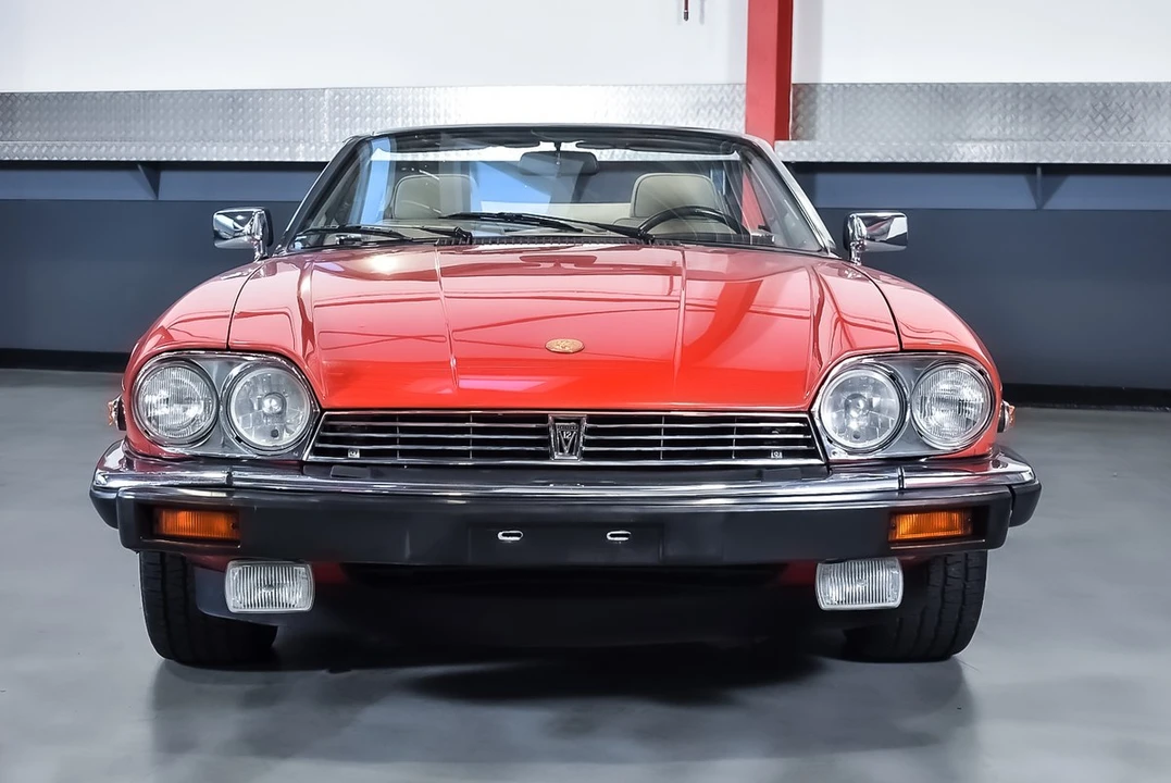 1990 Jaguar XJS Convertible - Image 5 of 30