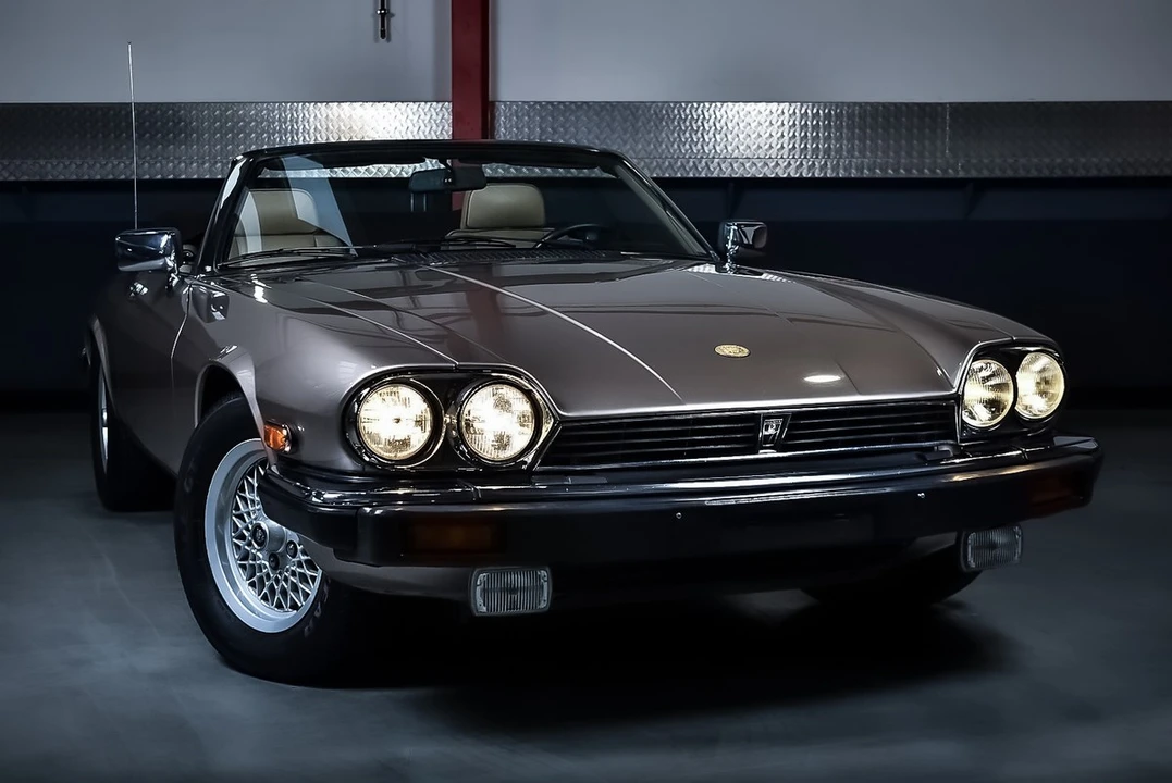 1990 Jaguar XJS Convertible - Image 7 of 30