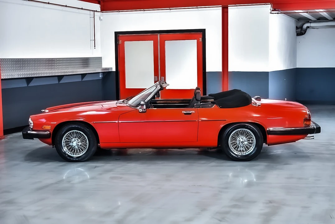 1990 Jaguar XJS Convertible - Image 27 of 30