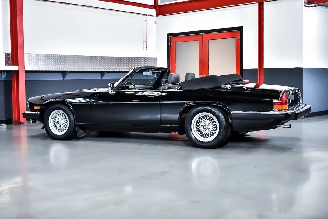 1990 Jaguar XJS Convertible - Image 26 of 30