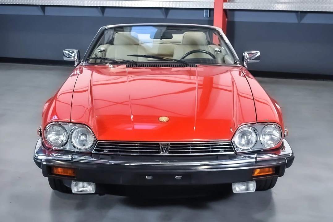 1990 Jaguar XJS Convertible - Image 2 of 30