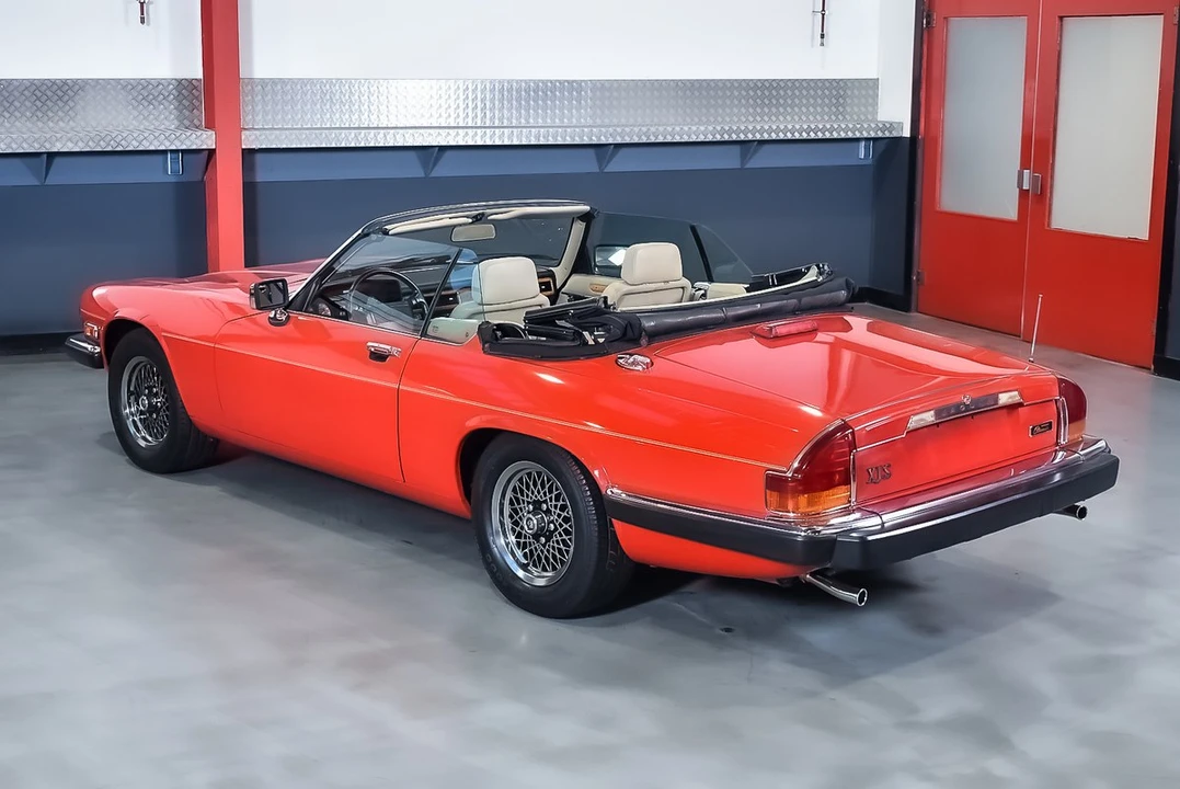 1990 Jaguar XJS Convertible - Image 23 of 30
