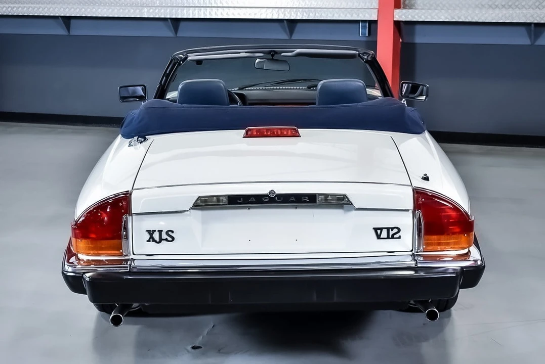 1990 Jaguar XJS Convertible - Image 12 of 30