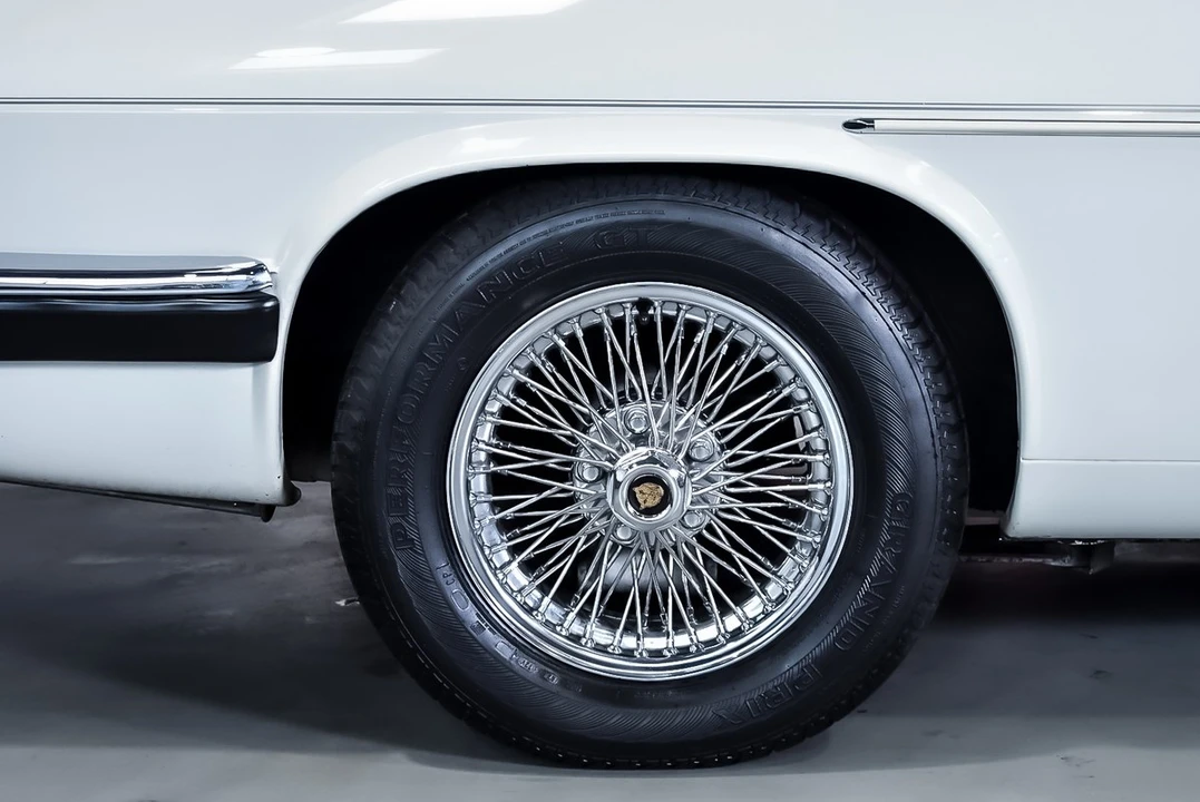 1990 Jaguar XJS Convertible - Image 26 of 30