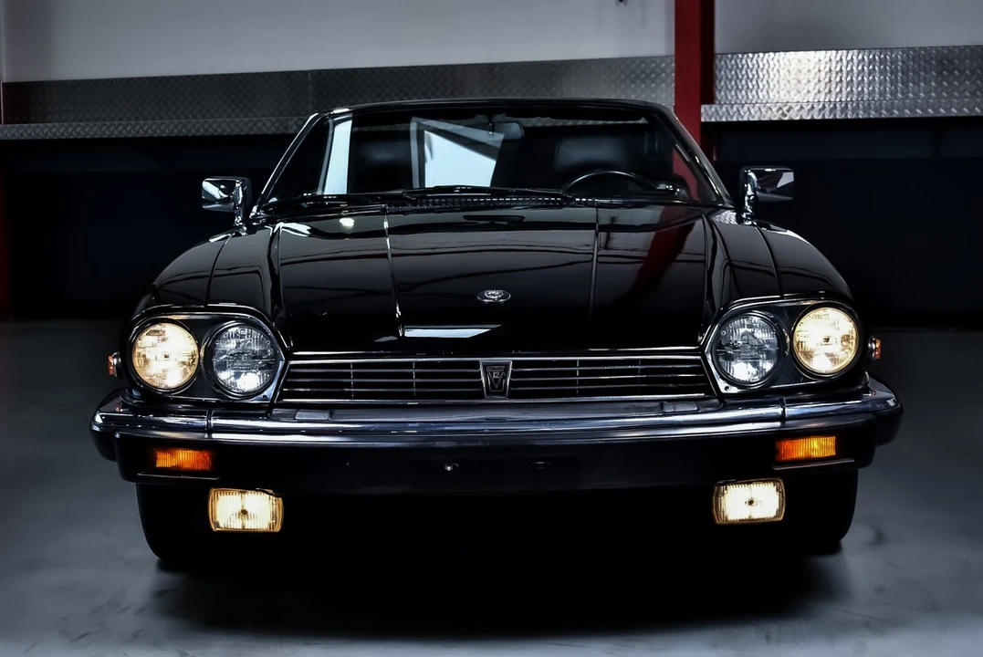 1990 Jaguar XJS Convertible - Image 4 of 30