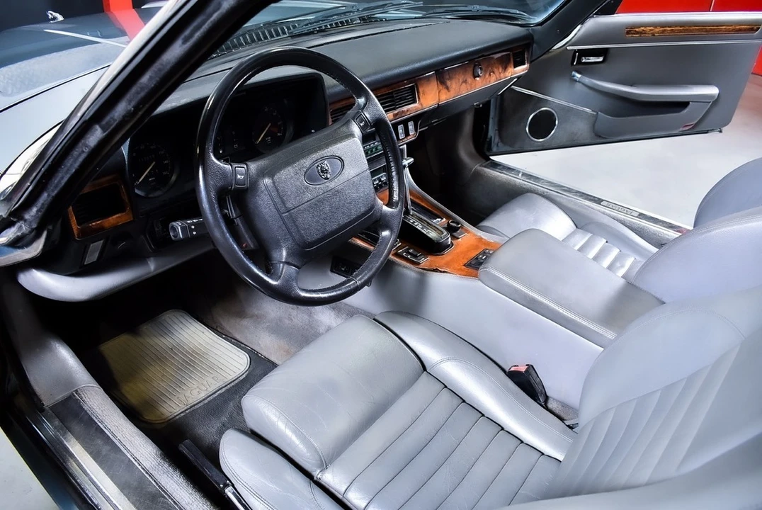 1990 Jaguar XJS Convertible - Image 30 of 30