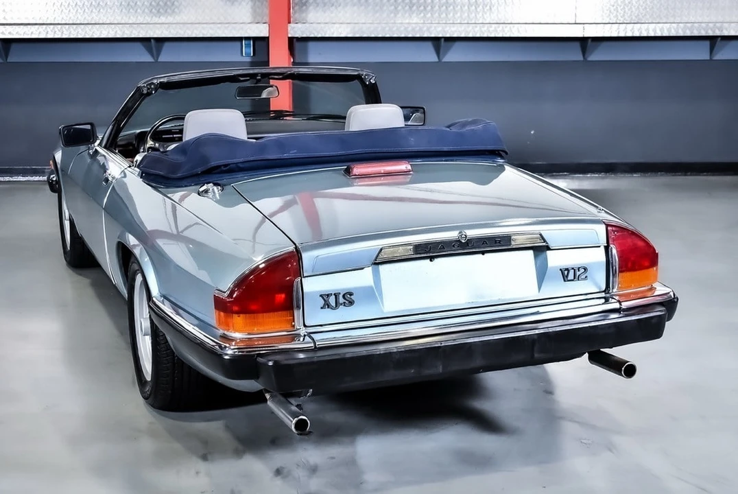 1990 Jaguar XJS Convertible - Image 13 of 30