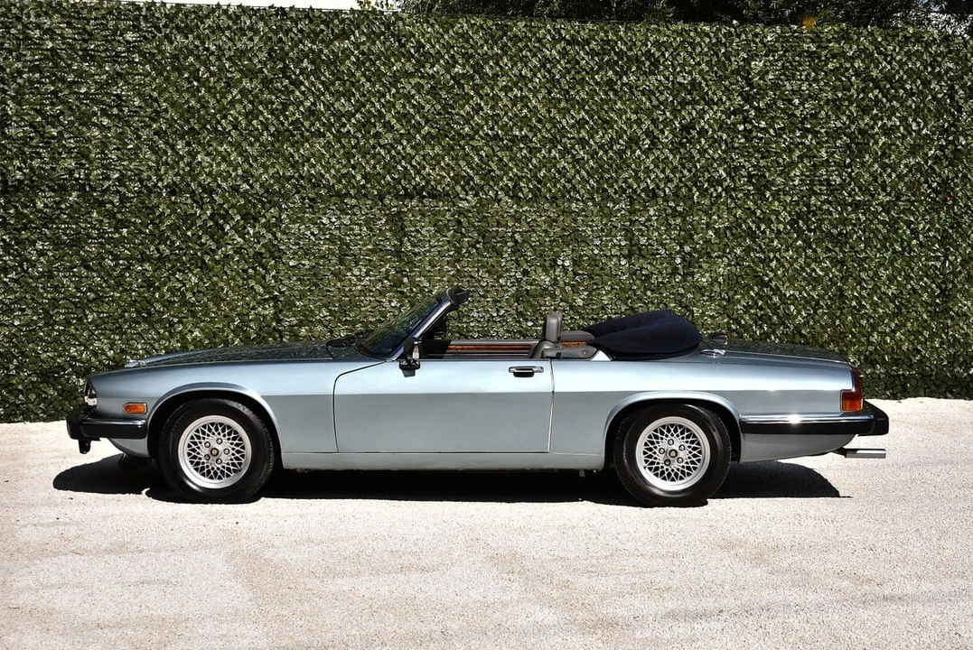 1990 Jaguar XJS Convertible - Image 16 of 30
