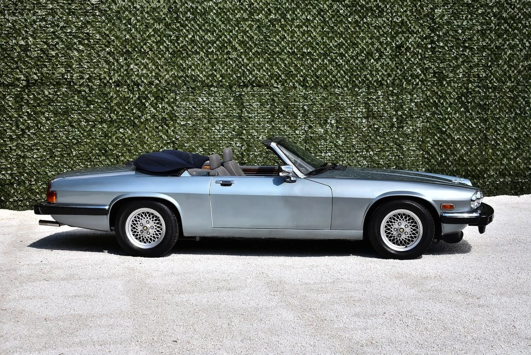 1990 Jaguar XJS Convertible - Image 9 of 30