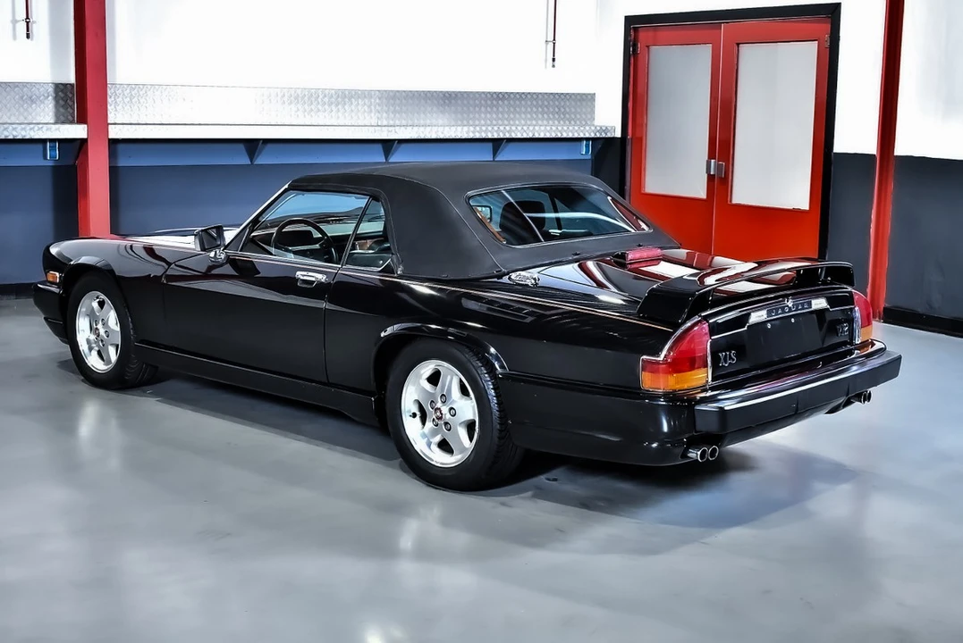 1990 Jaguar XJS Convertible - Image 20 of 30