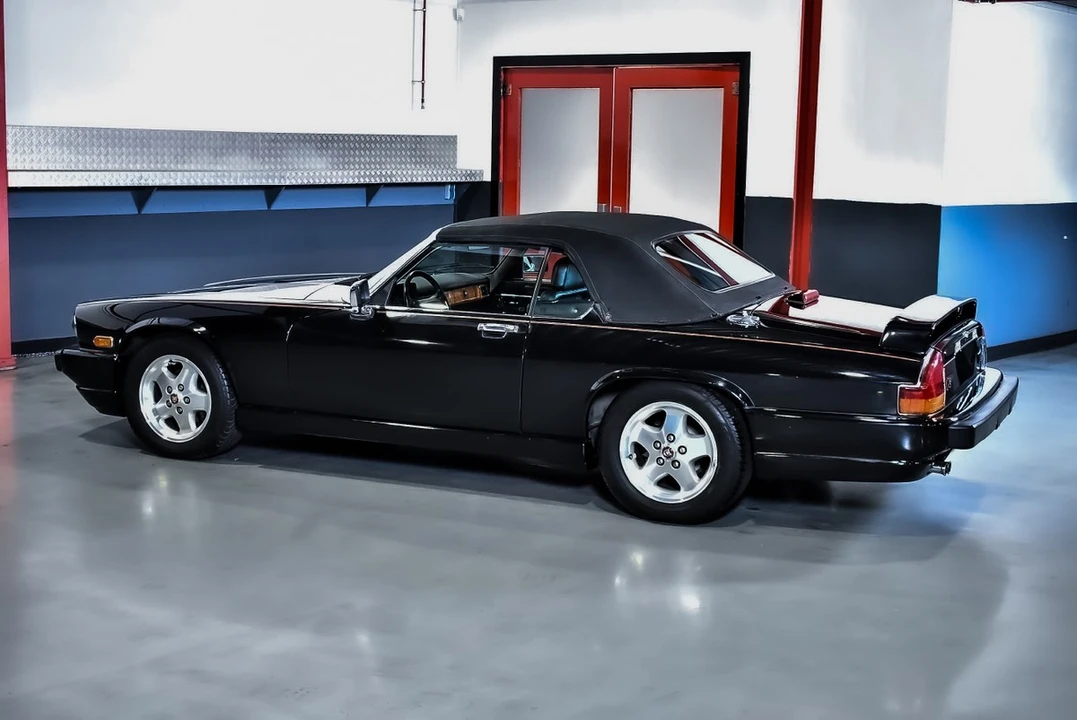 1990 Jaguar XJS Convertible - Image 21 of 30