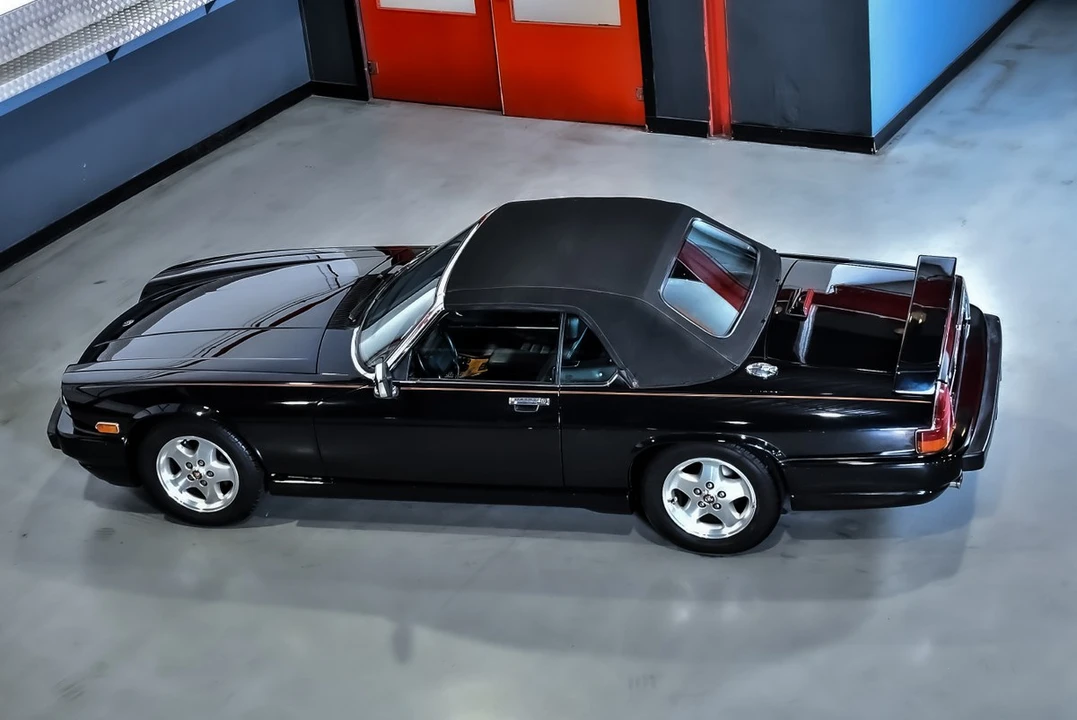 1990 Jaguar XJS Convertible - Image 22 of 30