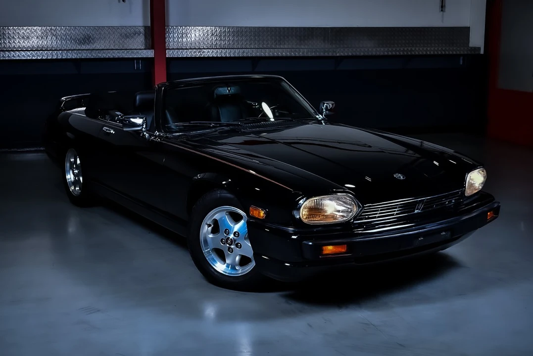 1990 Jaguar XJS Convertible - Image 27 of 30
