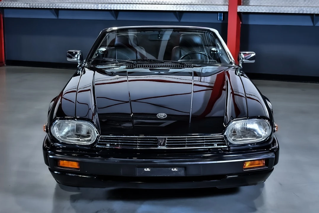 1990 Jaguar XJS Convertible - Image 6 of 30