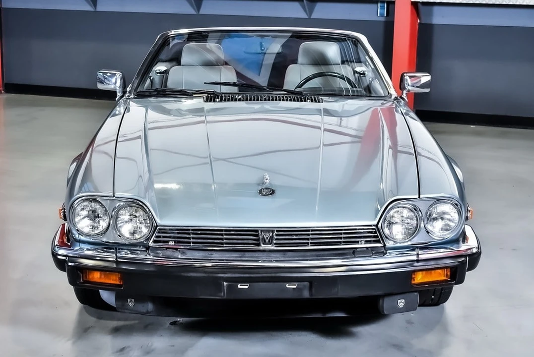 1990 Jaguar XJS Convertible - Image 2 of 31
