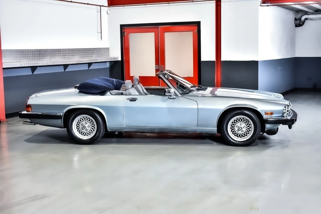 1990 Jaguar XJS Convertible - Image 8 of 31