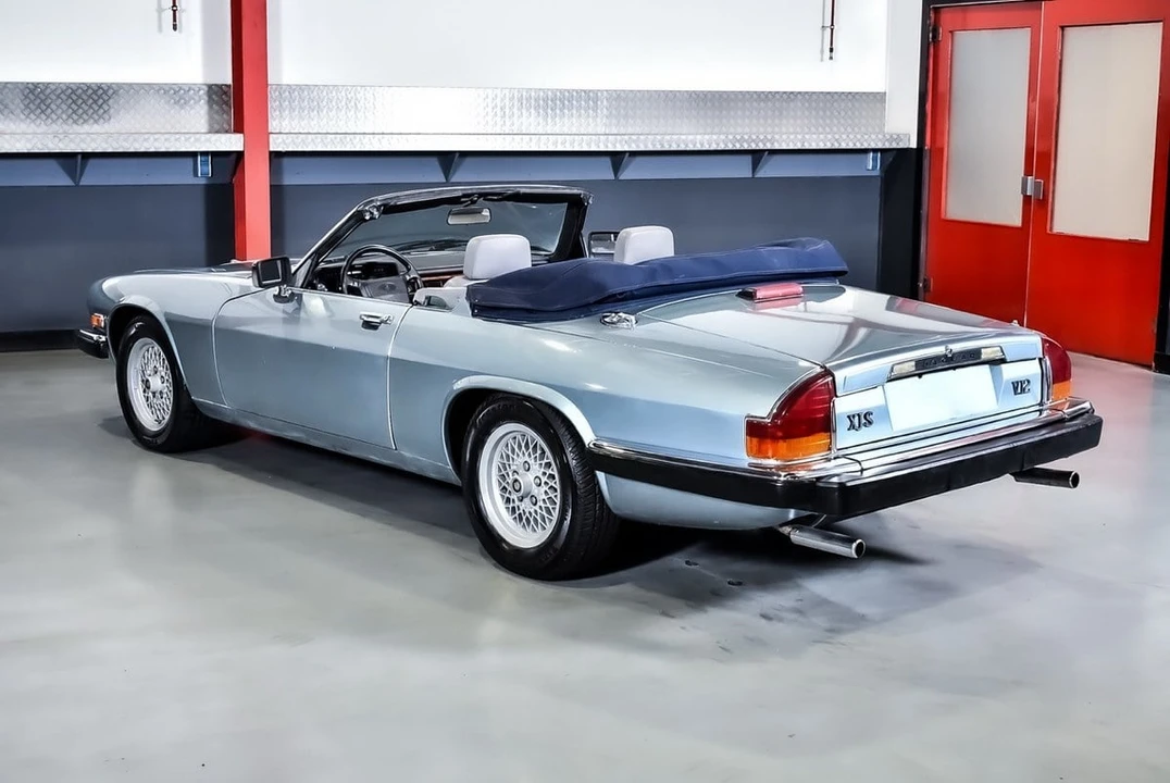 1990 Jaguar XJS Convertible - Image 15 of 31