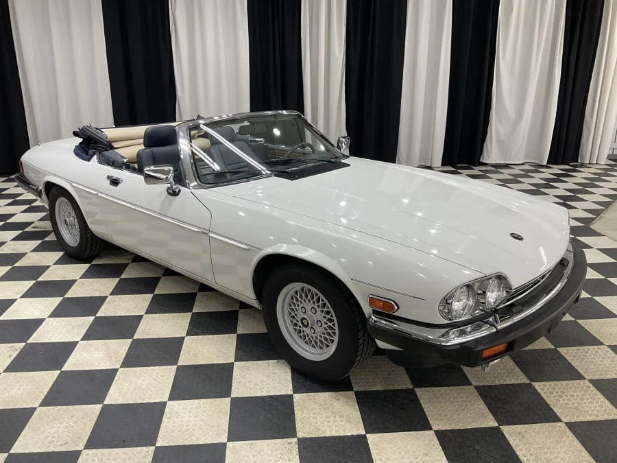 1990 Jaguar XJS Convertible - Image 2 of 11