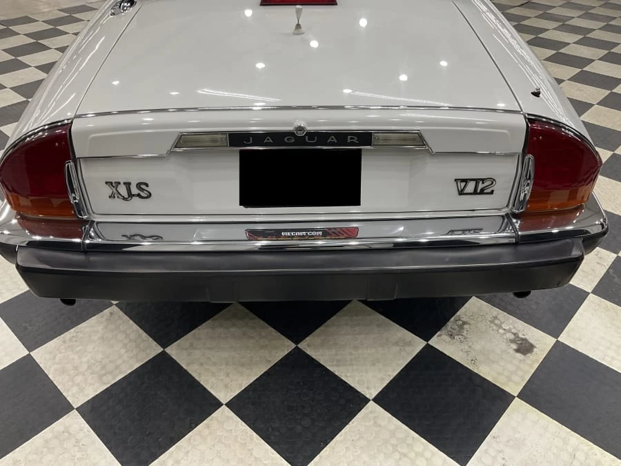 1990 Jaguar XJS Convertible - Image 9 of 11