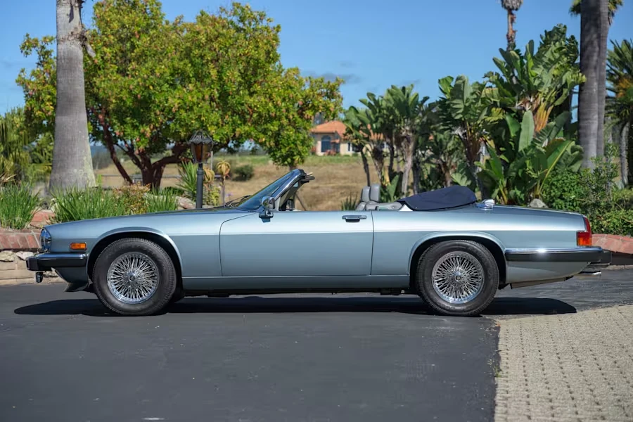 1990 Jaguar XJS Convertible - Image 2 of 31
