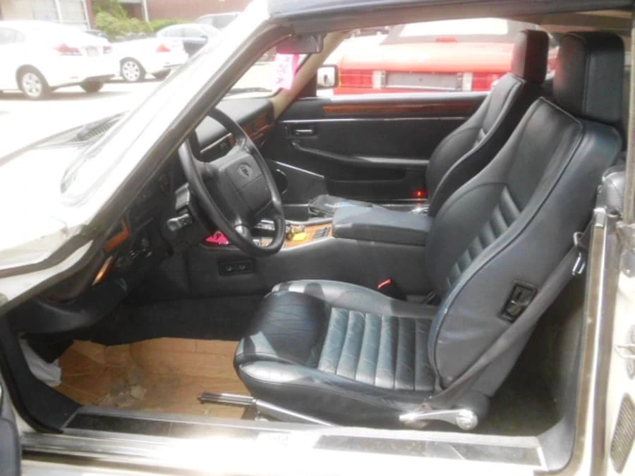1990 Jaguar XJS Convertible - Image 2 of 4