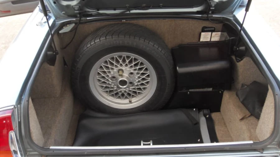 1990 Jaguar XJS Convertible - Image 4 of 5
