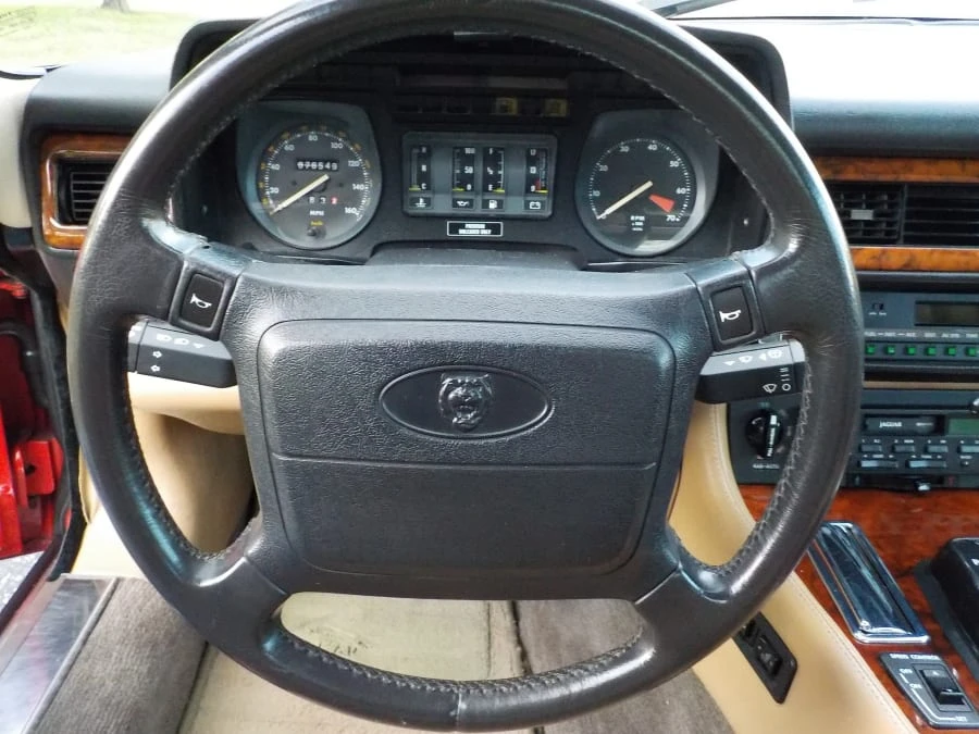 1990 Jaguar XJS Convertible - Image 5 of 12