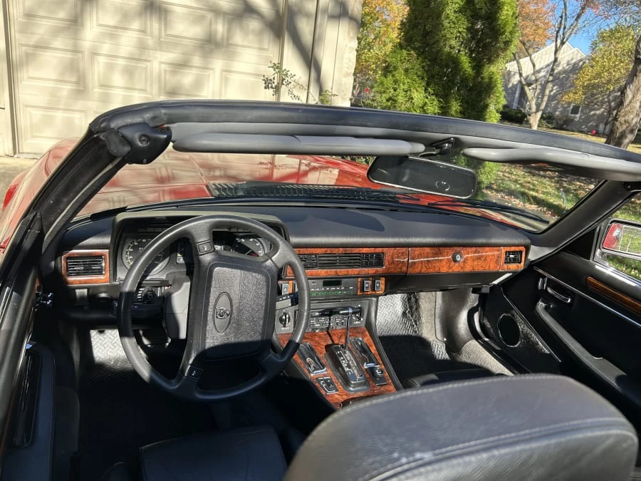1990 Jaguar XJS Convertible - Image 18 of 23