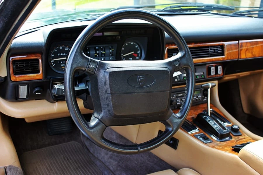 1990 Jaguar XJS Convertible - Image 4 of 5