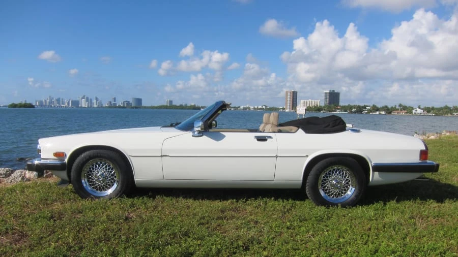 1990 Jaguar XJS Convertible - Image 2 of 11