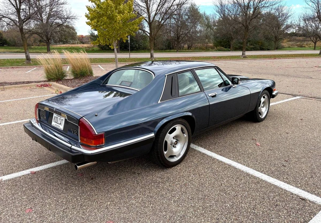 1990 Jaguar XJS Pre-Facelift V12 - Image 6 of 24