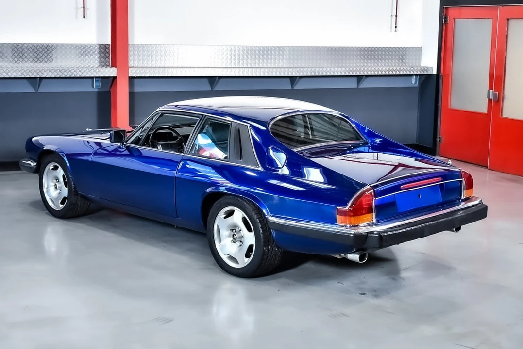 1990 Jaguar XJS - Image 14 of 30